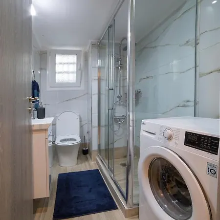 Syngrou-fix Metro Station Acropolis In Walking Distance *