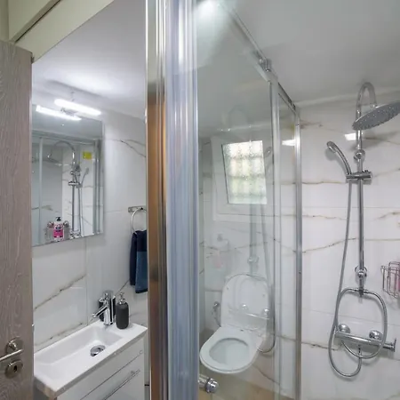 Syngrou-fix Metro Station Acropolis In Walking Distance *